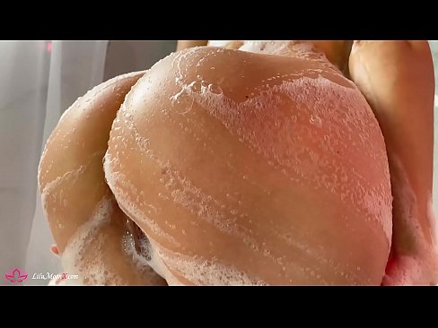 ❤️ Donkerkop masturbeer poes met vibrator tot intense orgasme in stort ❤️❌ Seksvideo by porn af.dickies-shop.ru